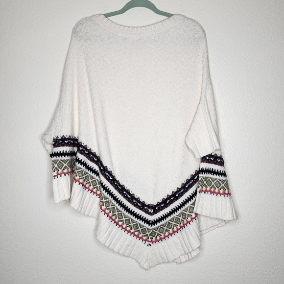 Anthropologie Cream Shrug with Soft Knit Texture - Picture 3 of 7